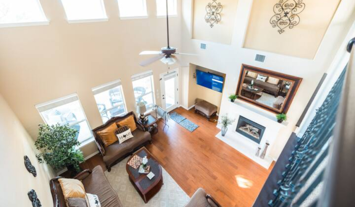 Austin Charm Home-02